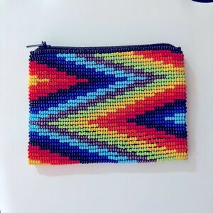 💕New Listing 💕Vibrant Chakira Bead Coin Purse